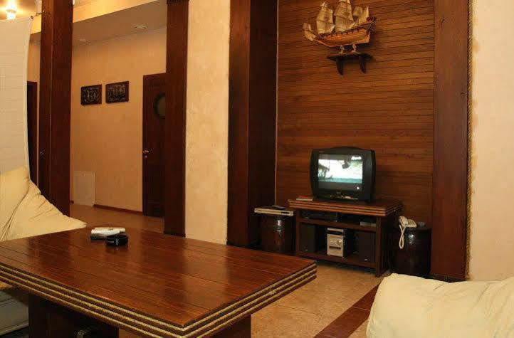 Columbus Hotel โอเดสซา ภายนอก รูปภาพ