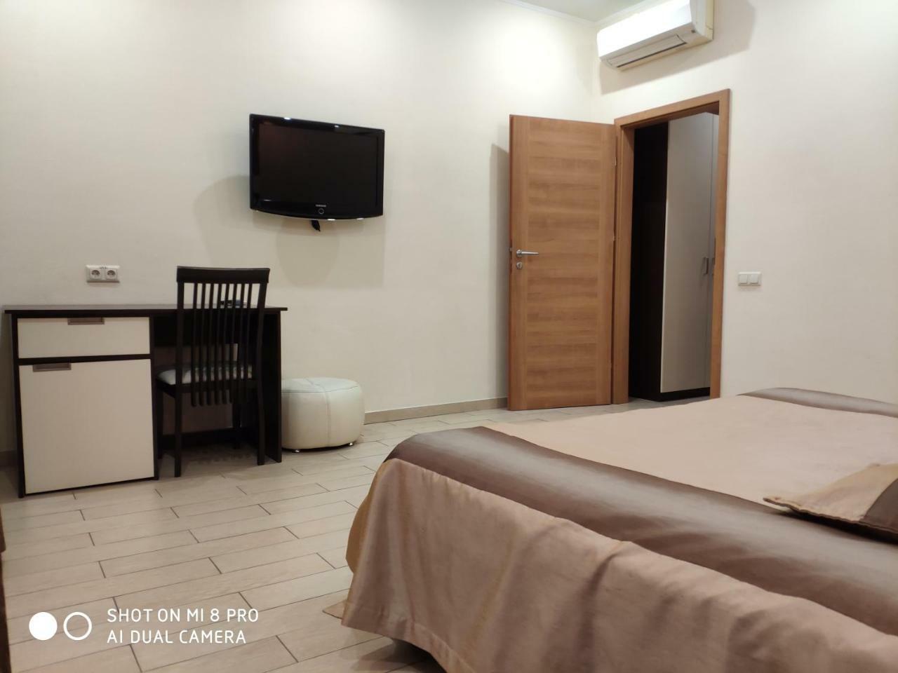 Columbus Hotel โอเดสซา ภายนอก รูปภาพ